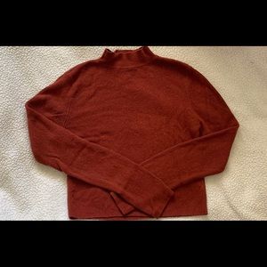 Knit pullover